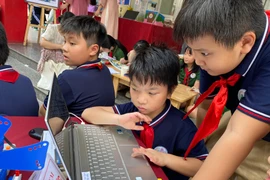 Trang bị kỹ năng cho học sinh tham gia môi trường số an toàn 