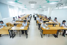Hơn 600 thí sinh toàn quốc tranh tài tại chung kết AIMO 2025