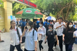 Kiểm tra việc công khai học phí và các khoản thu khác khối đại học