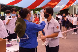 Đề thi Toán chuyên Khoa học tự nhiên luôn là thử thách lớn với thí sinh