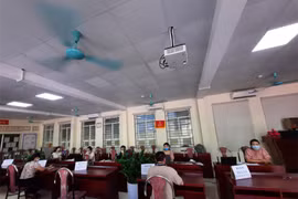 Hà Nội: Trường học không được phép tổ chức thi tuyển sinh trực tiếp