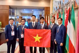 Năm 2024, thành viên 7 đội tuyển thi Olympic quốc tế của Việt Nam đều đoạt huy chương