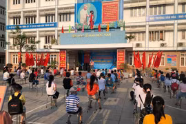 Người thầy trăn trở với việc đảm bảo an toàn học đường