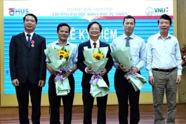 Công bố danh sách 383 giáo sư, phó giáo sư năm 2022