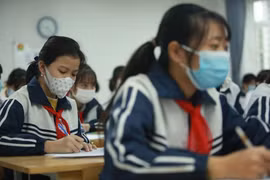 Hà Nội điều chỉnh lịch học trực tiếp với học sinh 10 quận huyện và 111 phường xã mức độ dịch cấp 3