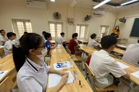 Điểm chuẩn khối ngành sư phạm tăng vọt