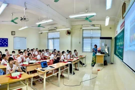 Đề xuất chính sách tiền lương mới để giữ chân giáo viên