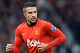 Về đích ngoài top 4, Man Utd có thể mất Van Persie