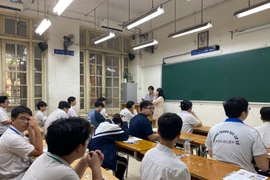 Công bố đề thi minh họa tốt nghiệp THPT 2025