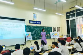 Học phí công lập năm học 2022-2023 giữ ổn định như năm học trước