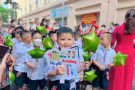Hơn 23 triệu học sinh tưng bừng khai giảng năm học mới