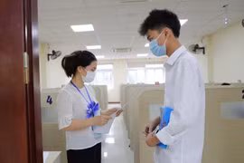 Giãn cách đợt đầu thi đánh giá năng lực, ĐHQG Hà Nội bố trí tối đa 10 thí sinh mỗi ca