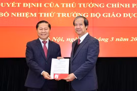 Công bố quyết định điều động, bổ nhiệm thứ trưởng và lãnh đạo các đơn vị Bộ GD-ĐT