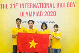 Liên tục đón Huy chương Vàng các kỳ thi trực tuyến Olympic quốc tế 