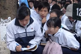 Bộ GD-ĐT đưa ra hạn cuối góp ý 2 phương án thi tốt nghiệp THPT