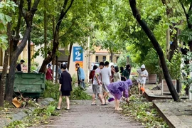 Trường đại học chuyển sang học trực tuyến, đảm bảo an toàn cho sinh viên trong thời điểm mưa lũ