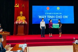 Thành lập ban điều phối gần 90 tỷ đồng từ Chương trình "Sóng và máy tính cho em"