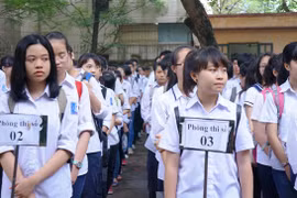 Hà Nội: Điểm chuẩn lớp 10 trường chuyên tăng vọt