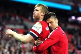 Mertesacker ca ngợi nghị lực của Arsenal