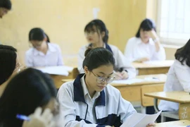 Học sinh Hà Nội chờ phương án tuyển sinh lớp 10 trường tư thục