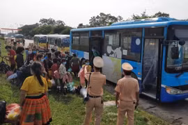 Bộ GD-ĐT đề nghị các địa phương tiếp nhận học sinh về cư trú sau giãn cách Covid-19