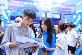 Thí sinh bắt đầu biết điểm chuẩn đại học từ chiều nay, 20-8