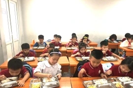 Những trường đầu tiên tổ chức bán trú cho học sinh tiểu học đáp ứng mong mỏi của phụ huynh