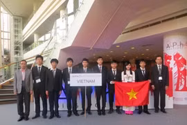 8 thành viên đội tuyển Vật lý đạt giải Olympic châu Á