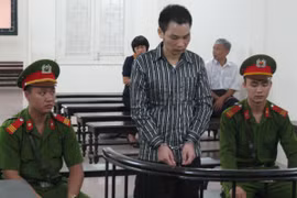 Nỗi đau của gia đình có con trai tâm thần sát hại bố giữa ruộng ngô