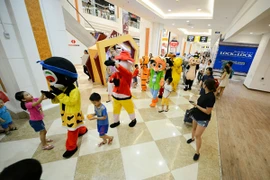 Ưu đãi đặc biệt "Ba-năm-bảy-trẩy hội Vincom"