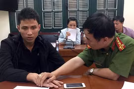 Hơi ấm từ bàn tay người chỉ huy và lời hối hận muộn màng của kẻ thủ ác