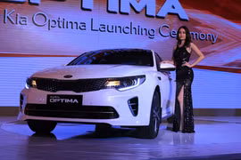 Xem chi tiết Kia Optima mới vừa ra mắt tại Hà Nội 