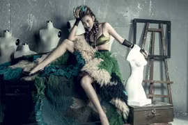 "Phá bỏ mọi giới hạn", Thanh Hằng hoá thân vị nữ thần quyền lực