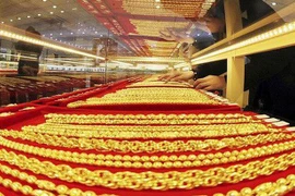 Chuyên gia giảm lạc quan về triển vọng giá vàng sau tuần suy yếu