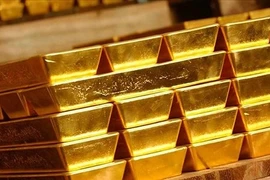 Giá vàng tăng trở lại, bỏ qua cảnh báo “diều hâu” của Fed