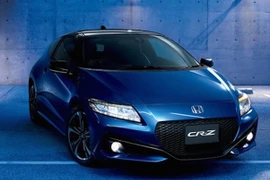 Honda CR-Z 2016: Thiết kế mới, động cơ cũ