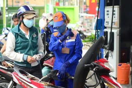 CPI tháng 2 tăng vì giá xăng, giá gas