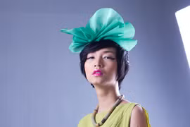 Ai dám bảo người mẫu là "chân dài, óc ngắn"?