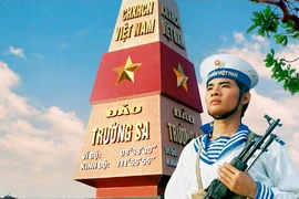 "Tiếng Tổ quốc vọng về từ biển cả"