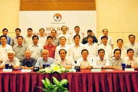 "Nóng" chuyện nhân sự