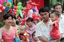 Giải tán các cuộc tụ tập đông người là phù hợp Hiến pháp, pháp luật 