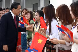 Vun đắp tình đoàn kết đặc biệt Việt Nam - Lào