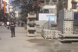 Ngang nhiên vi phạm