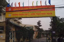 Chưa thể xác định Chủ tịch HĐQT Trường trung cấp y dược Phạm Ngọc Thạch