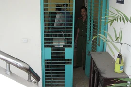 Cháy văn phòng, chung cư - chạy đằng trời