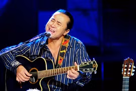 Nhạc sĩ Lê Minh Sơn: "Bị hấp dẫn bởi... kèn đám ma"