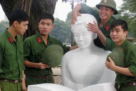 “Mùi cỏ cháy” được đặc cách tranh giải “Bông Sen Vàng”