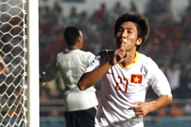 Chạy đua… chuyển nhượng