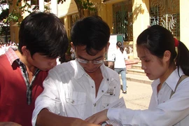 Xét tuyển NV2 tuyển sinh ĐH, CĐ năm 2011: Dễ bị “lách” luật