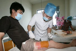 Chịu đau đớn - chỉ vì con